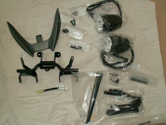 MT-09専用フォグランプキットの取り付け