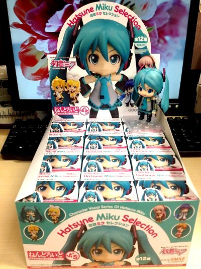 お知らせ】『ねんどろいどぷち 初音ミク セレクション』が発売中