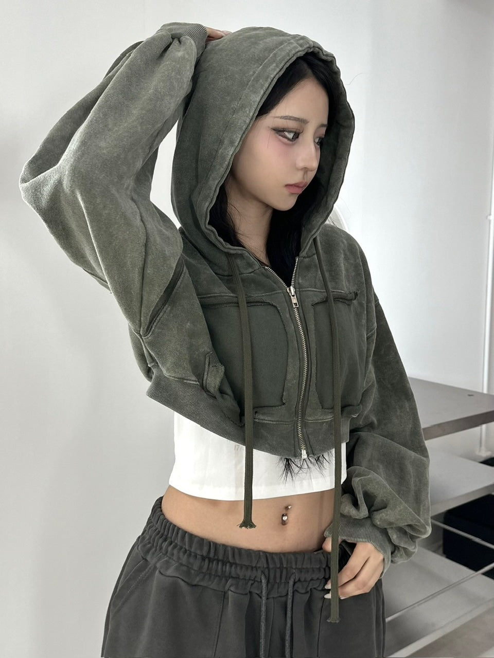 Never mind the XU】washed crop zipup hoodie – PRESSING WEB SHOP