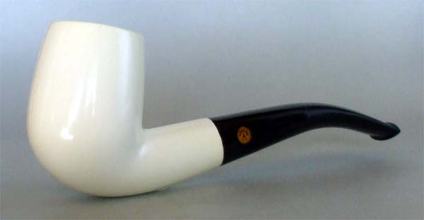 メシャムパイプを入手 | さかい動物病院|院長ブログ