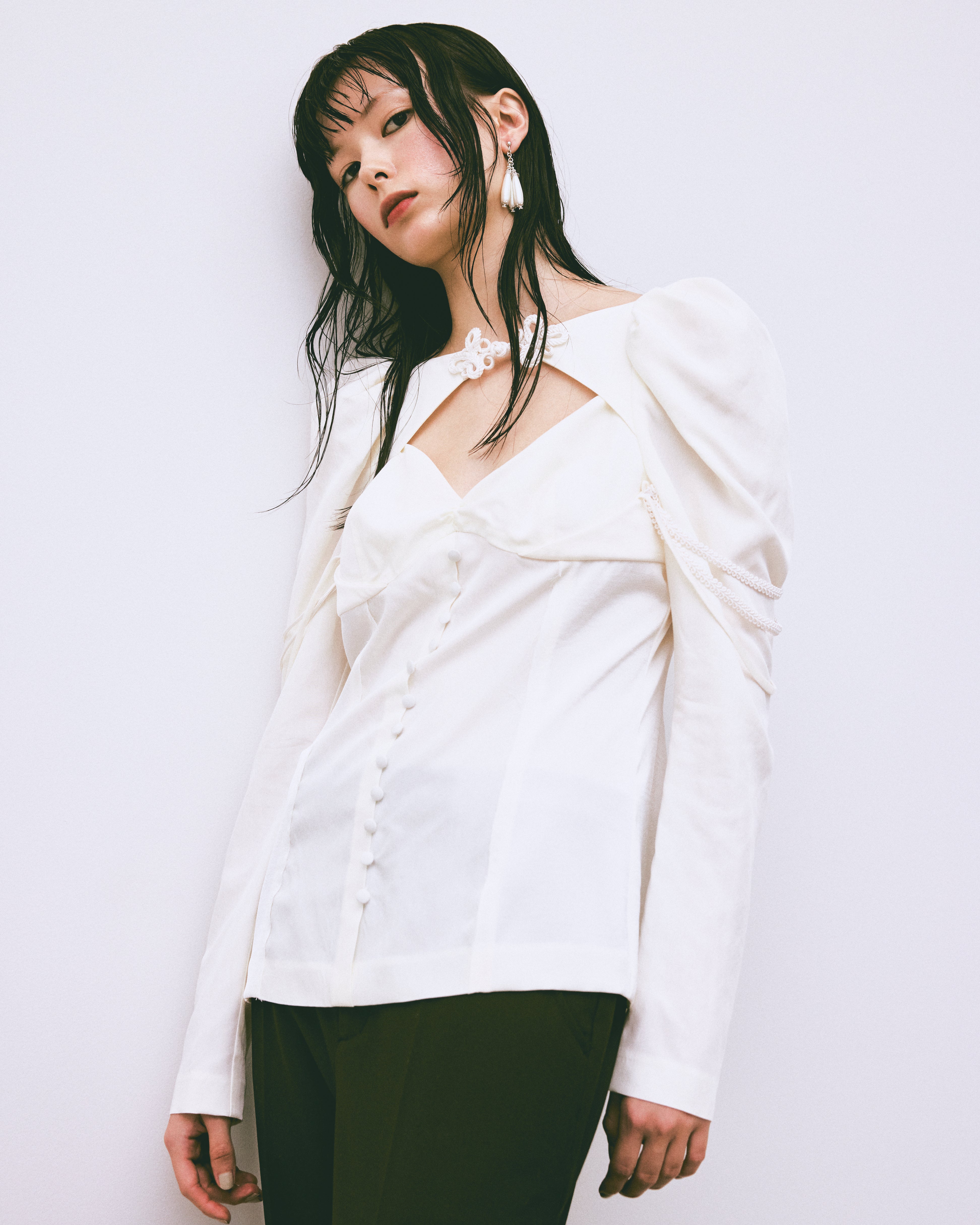 layered bra puff sleeve blouse White【stock】 – tanakadaisuke