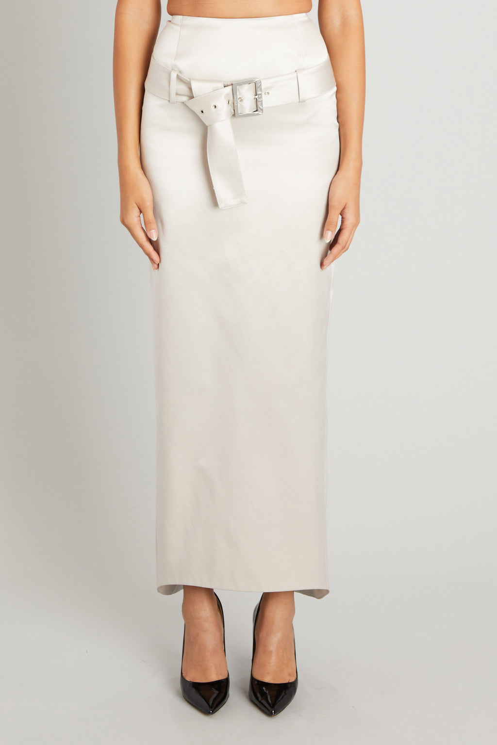 Julie Skirt in Silver Satin – Wiederhoeft