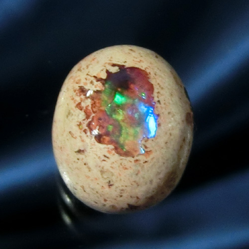 カンテラオパール｜ブルー色系ルース