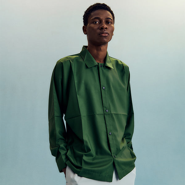 アイテムのご紹介「COMPACT SHIRT」 – isseymiyake.com