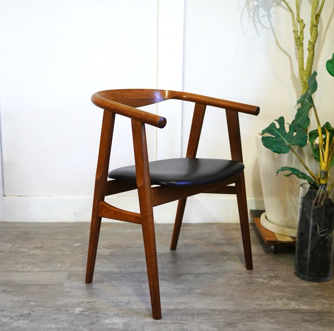 ゲタマ / GETAMA GE525 アームチェア ハンスJ.ウェグナー 中古 名作