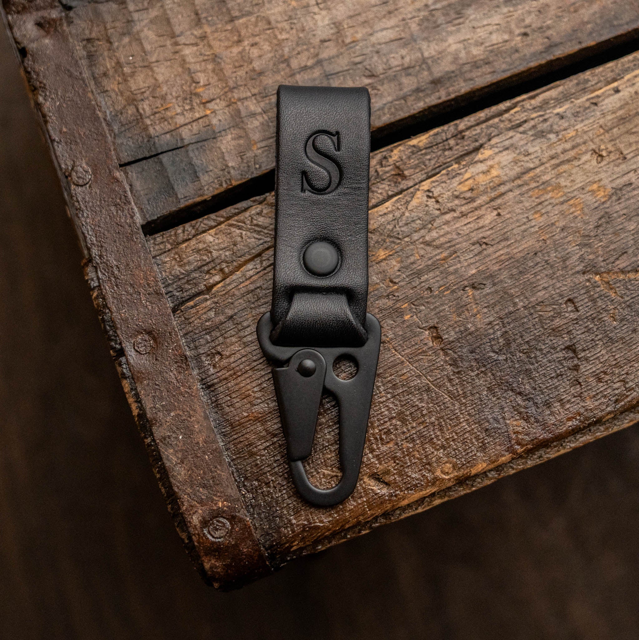 Key LOOP Initial - Ready to Ship – Tale Of Knives