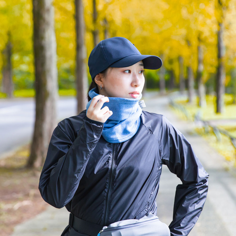 NECK WARMER – TO&FRO 軽さをもってでかけよう。