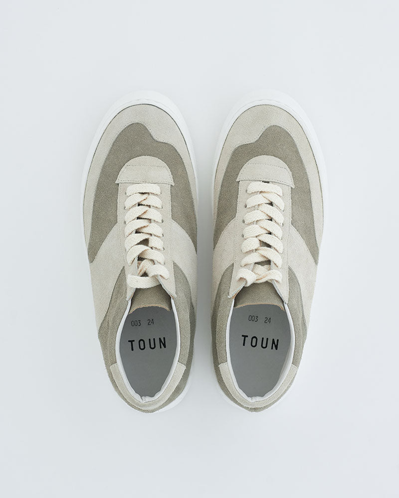 TOUN Seven Gray | 奈良生まれのスニーカー