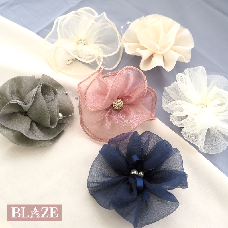 楽天市場】コサージュ シフォン フラワー 直径9cm キュート 上品