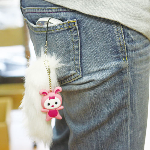 楽天市場】ディズニーラビットファー風 BIGしっぽストラップ メール