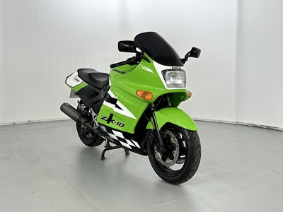 Lot 118 - 1989 Kawasaki ZX-10 Ninja