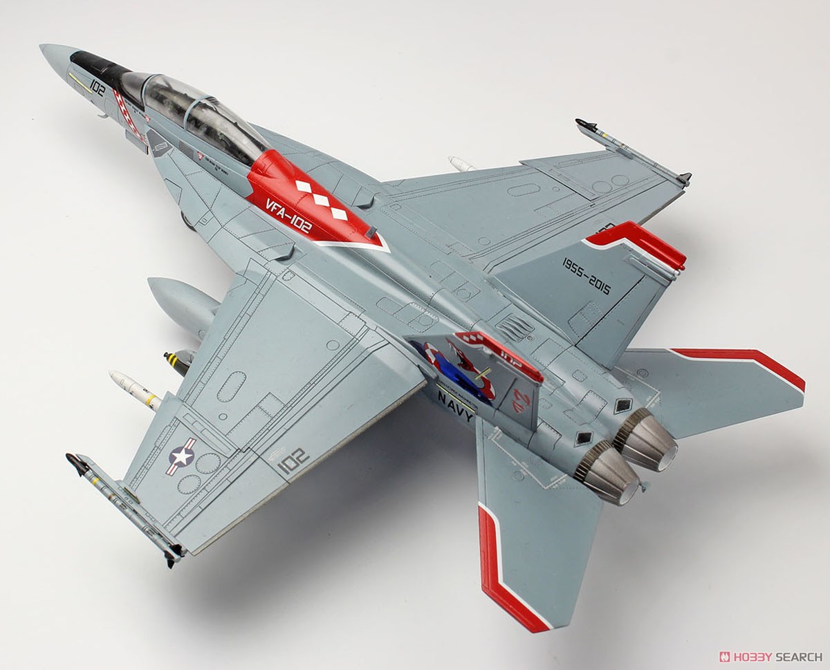 アメリカ海軍 F/A-18F スーパーホｰネット VFA-102 ダイヤモンド