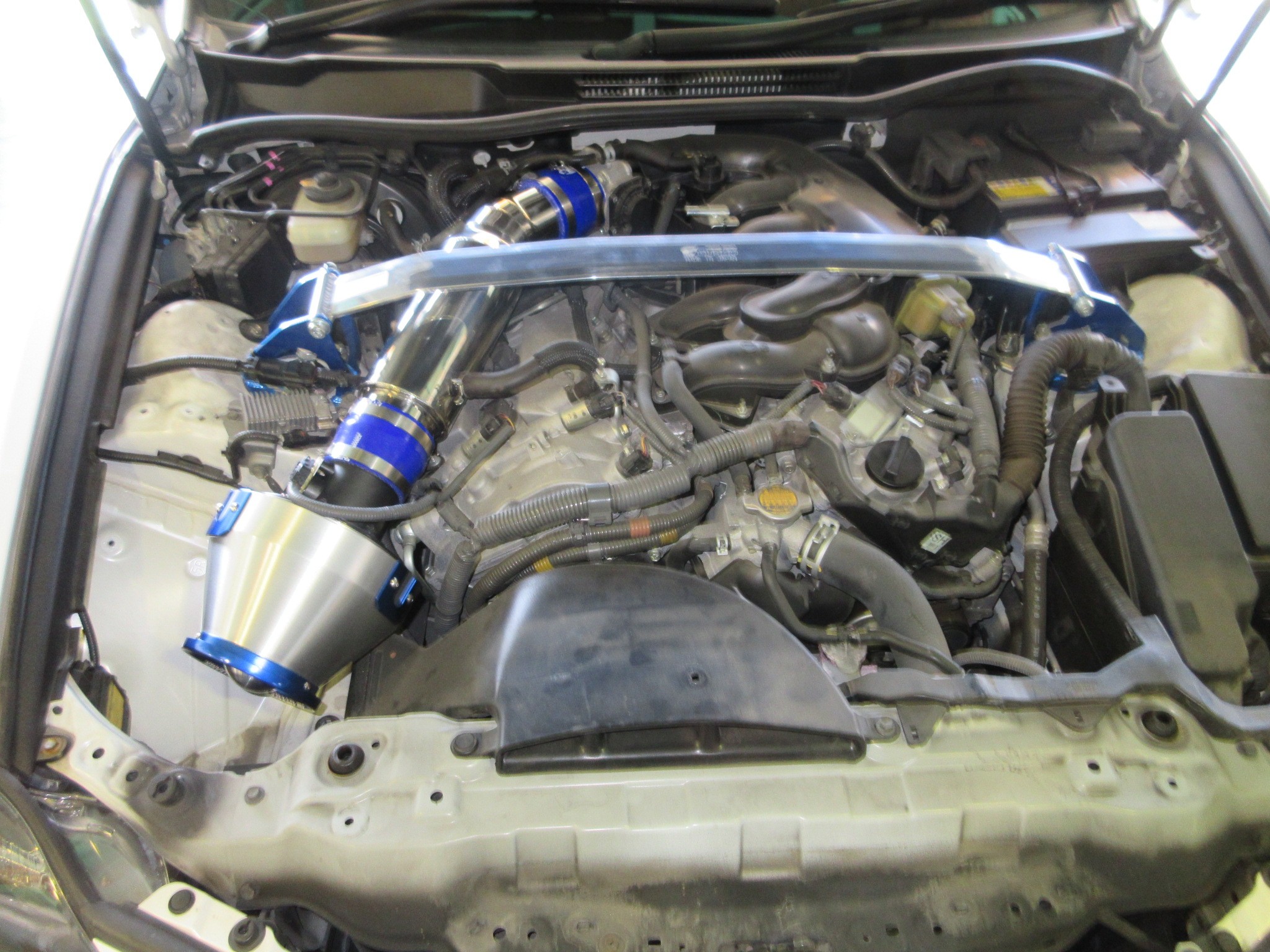 IS250C（GSE20） 吸気パーツ変更 | レクサス 吸・排気系 | STAFF日記