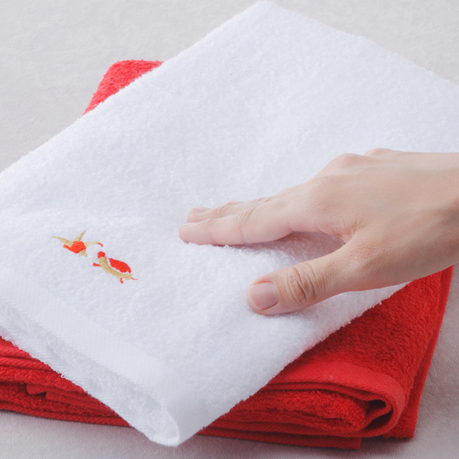 寿々 大阪泉州紅白タオルセット／バスタオル1枚・フェイスタオル1枚
