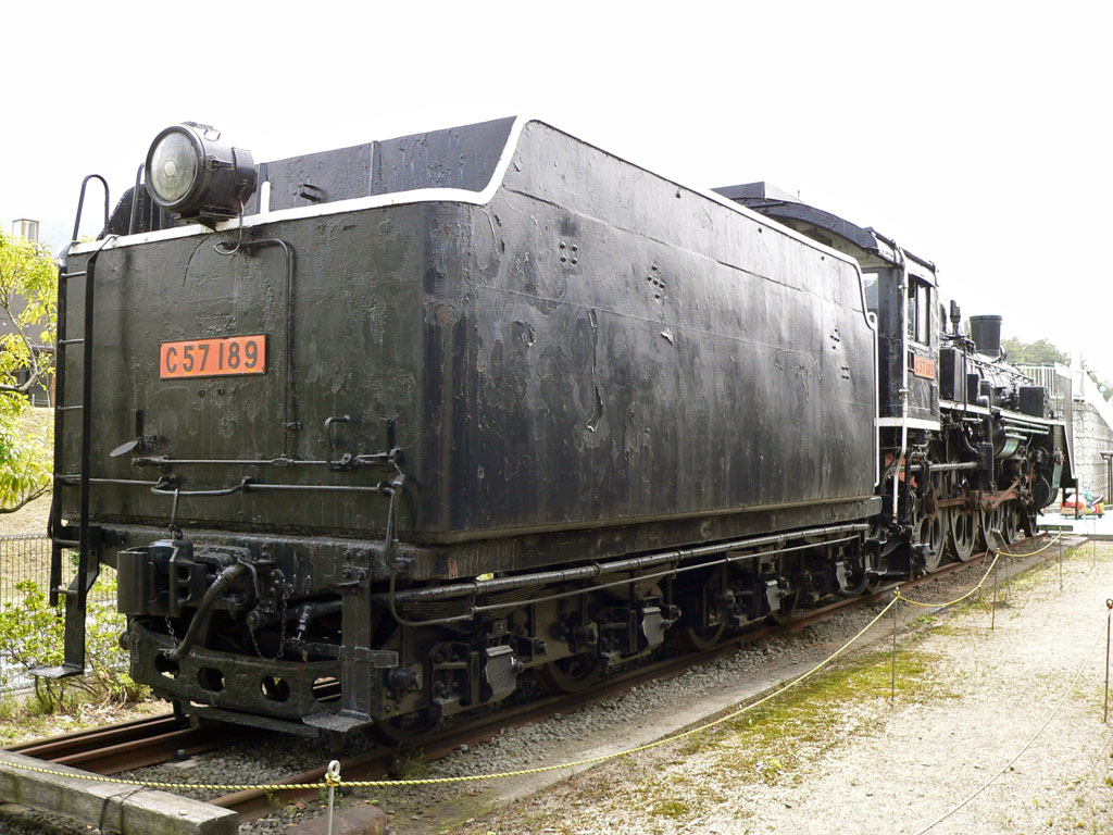 C57形蒸気機関車 [AGUI NET]