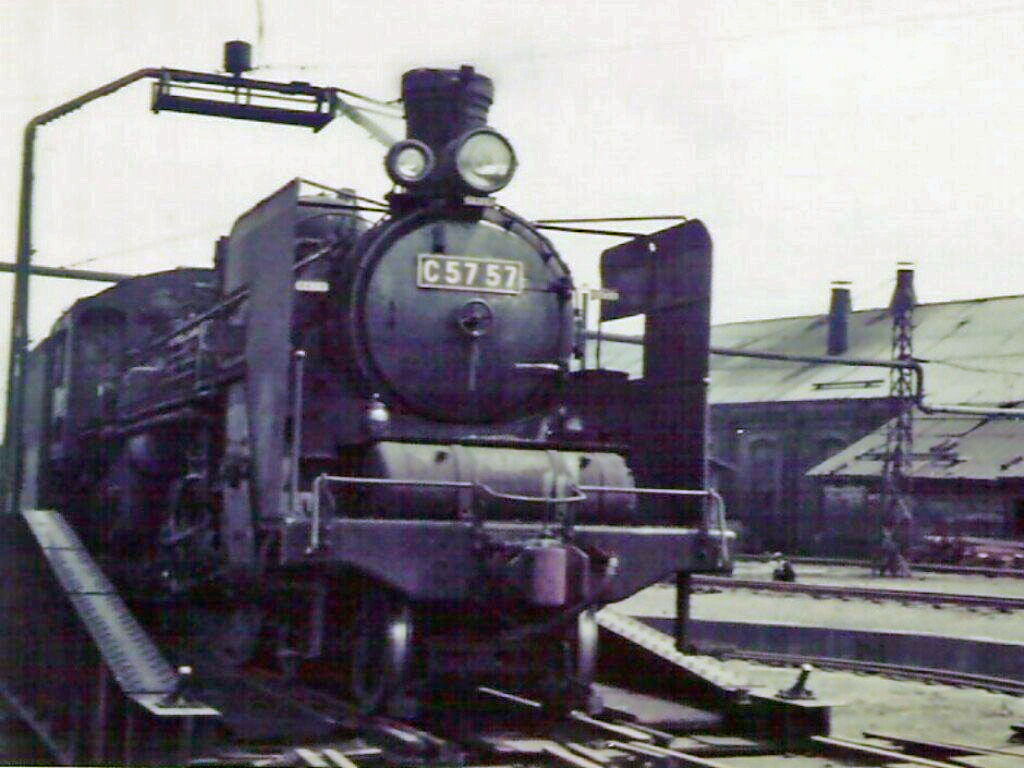 C57形蒸気機関車 [AGUI NET]