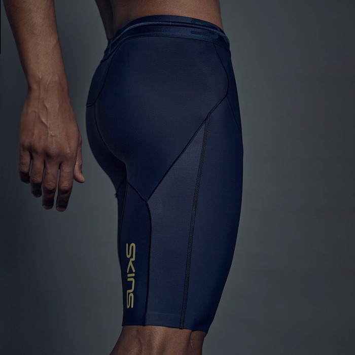 SKINS（スキンズ）SERIES-5 メンズ ハーフタイツ ネイビー(44 ネイビー