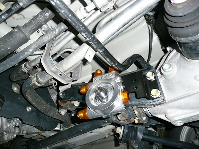 キャリイ（DA63T）4WD車にオイルクーラーキット装着～♪｜社長