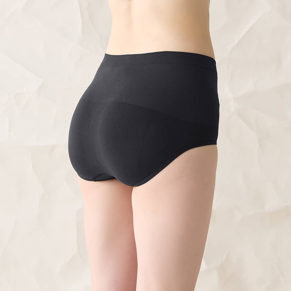 MOLDING】レギュラーショーツ TC2570P :レディース ショーツ