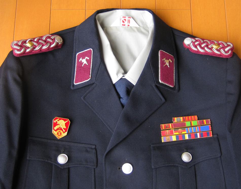 東ドイツ消防団 団長 制服 軍服買取