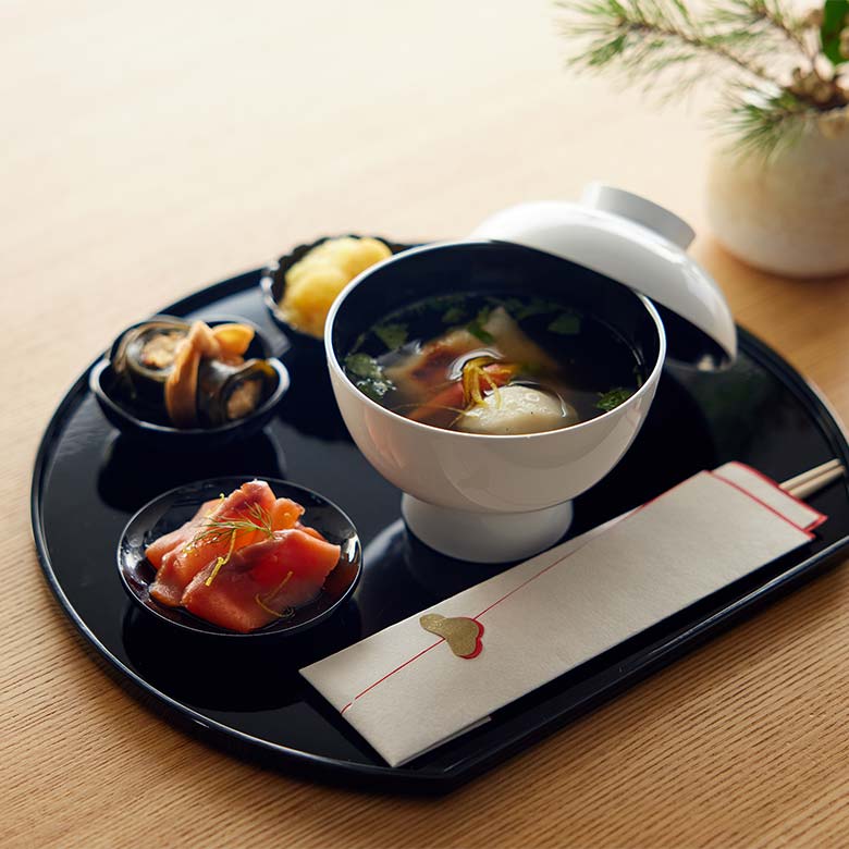 DEAN & DELUCA 半月盆11寸 総黒ツヤ仕上げ天黒 | DEAN & DELUCA【公式】