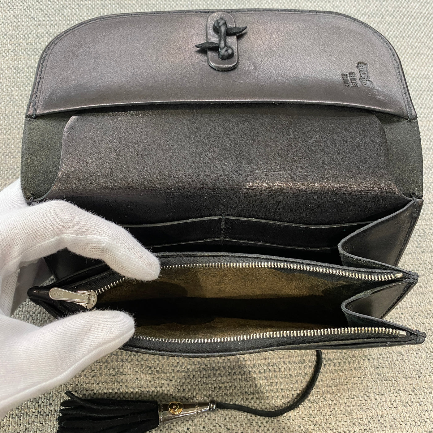 ゴローズ goro's [超美品]カスタム二つ折り長財布（黒） – DELTAone