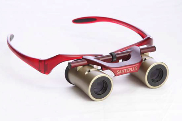 About SANTEPLUS | KabukiGlasses. Hands-Free & Autofocus Theatrer