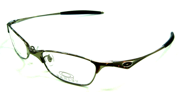 オークリーオプサルミックTI-WIRETAP(チタニウムワイアタップ)