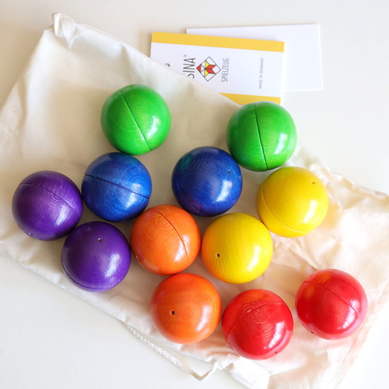 SINA ジーナ社 ミュージカルボール：やさしい音がする木製ボールです