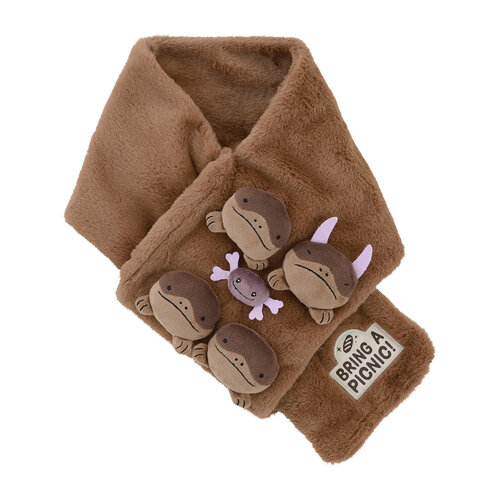 劇中再現された「グルーシャのマフラー」も！『ポケモン』アウターなど