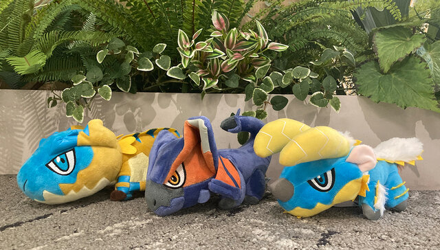 モンハン』並べて飾りたい「リオレウス」「リオレイア」フィギュアが