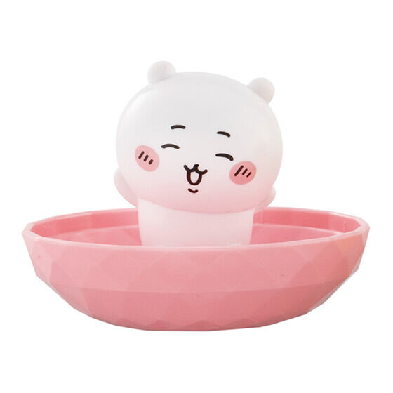 ちいかわ」といっしょに“アクセサリー”を飾れる！高級感あるケースも