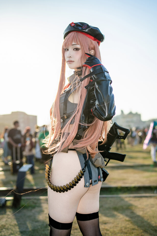 コスプレ】美脚＆美ヒップで魅せるポージングが見逃せない！香港美女の