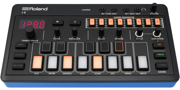 RolandのコードシーケンサーAIRA Compact J-6をご紹介いたします。