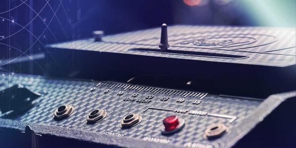 UNIVERSAL AUDIO - UAFX STARLIGHT Echo Station