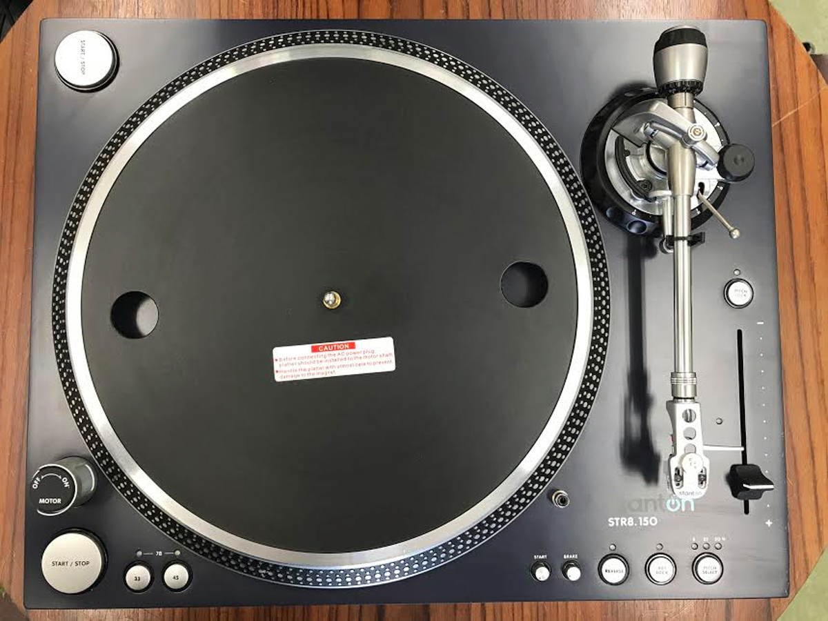 中古品のSTANTON、ターンテーブル、STR8.150 ストレートアームタイプの