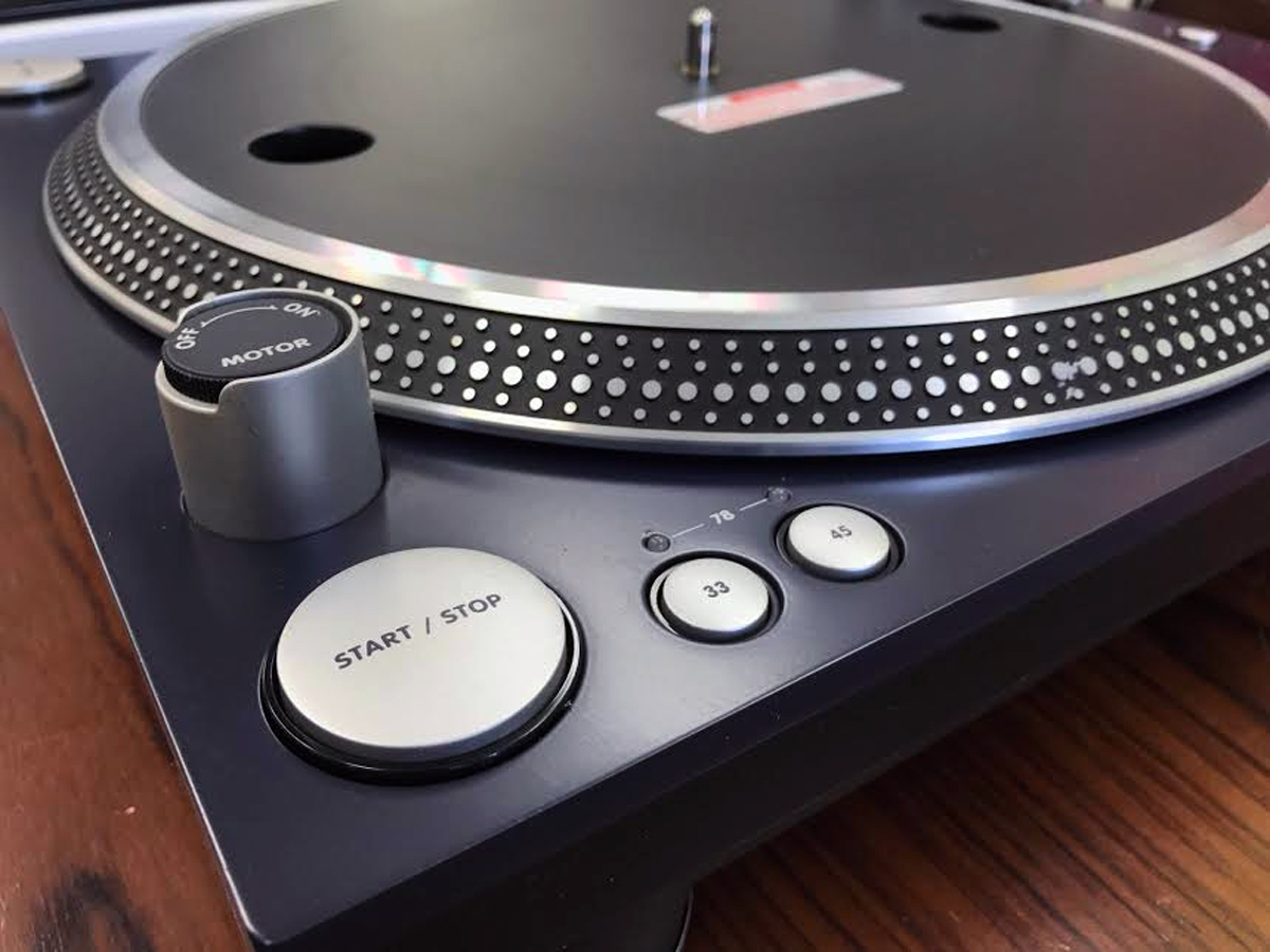 中古品のSTANTON、ターンテーブル、STR8.150 ストレートアームタイプの