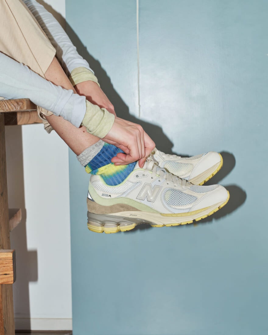 完売必至】ニューバランス「2002R」のオーラリーモデルが登場！ 両者の