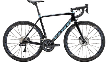 メリダ -MERIDA- | ラインナップ | ロードバイク | SCULTURA DISC 8000-E