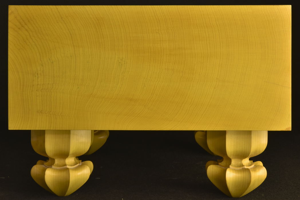 碁盤 本榧(日本産) 6寸2分天地柾 本蛤碁石40号雪印 本榧(日本・日向産