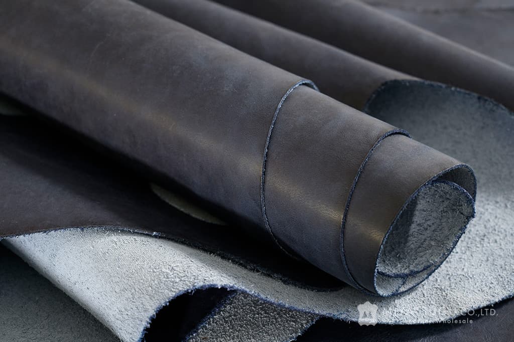 江戸の藍染めレザー・モストロ（牛半裁・藍染め）｜革販売ミヤツグ