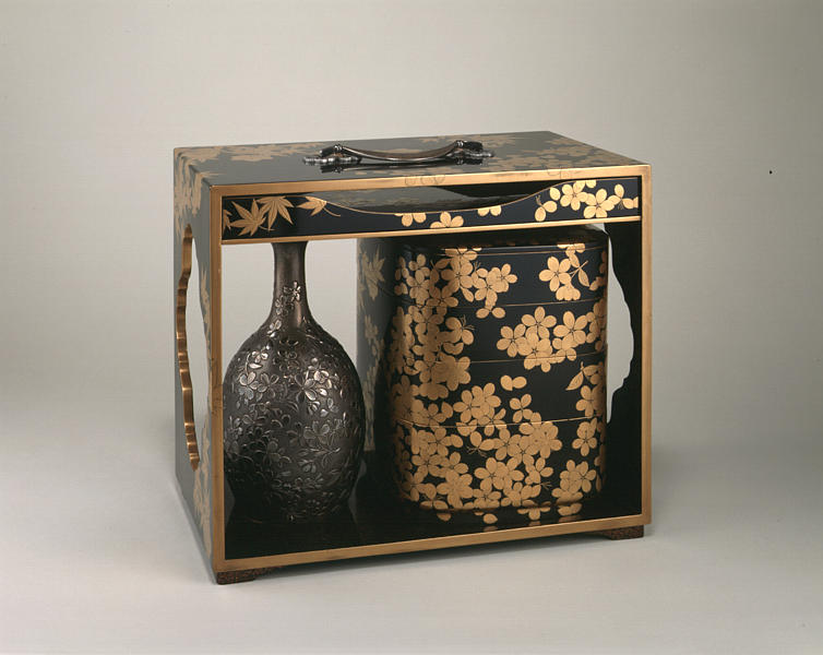 雲錦蒔絵提重 伝 春正作 - MIHO MUSEUM