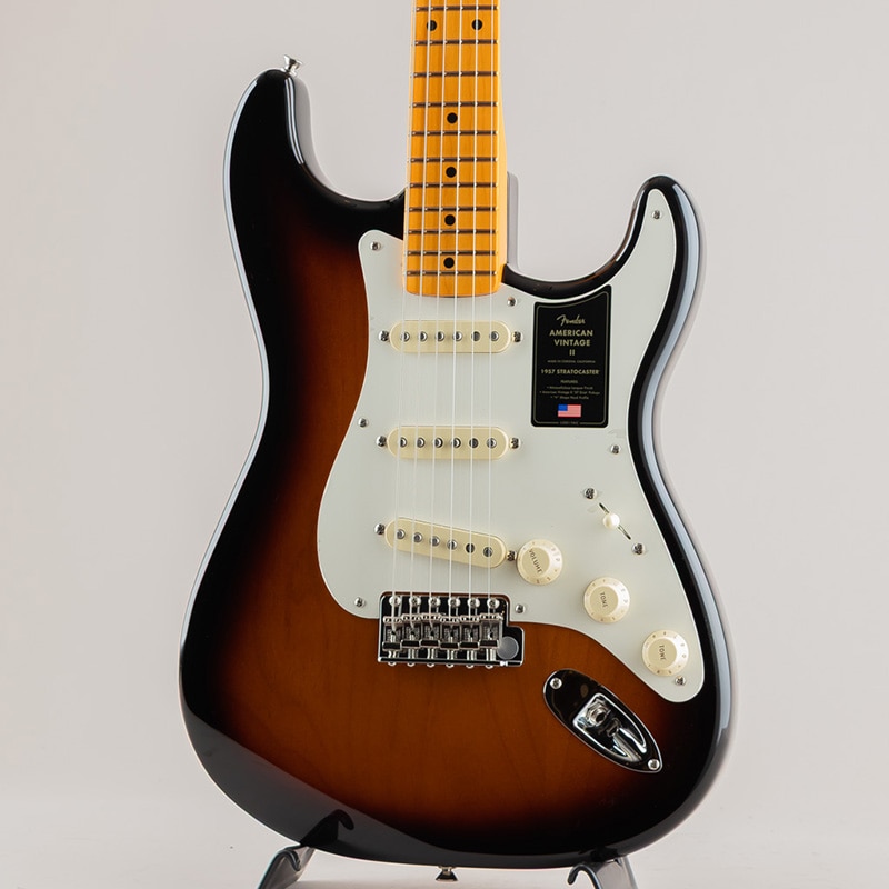 American Vintage II 1957 Stratocaster/2-Color Sunburst/Maple