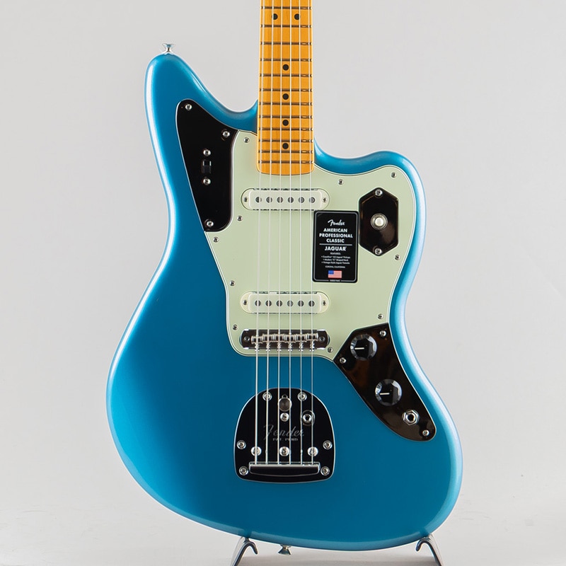 American Professional Classic Jaguar /Faded Lake Placid Blue/Maple