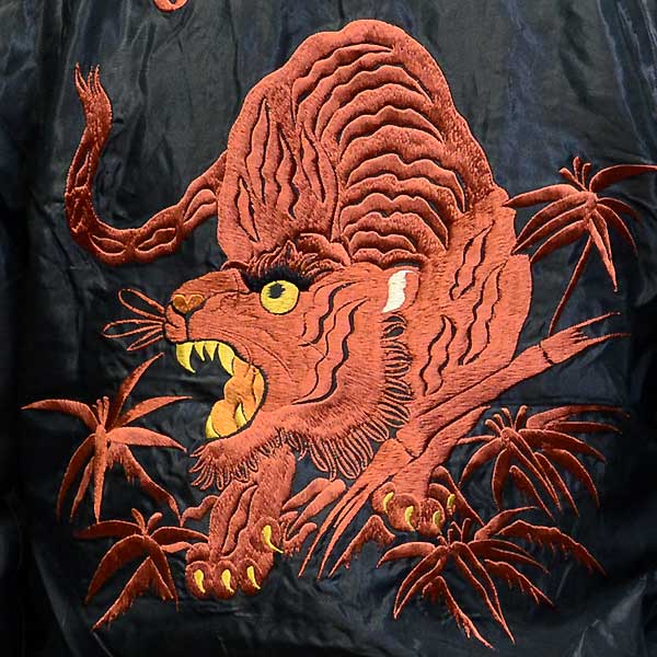 テーラー東洋スカジャン「RED TIGER×LANDSCAPE」赤虎復刻サテンスカ