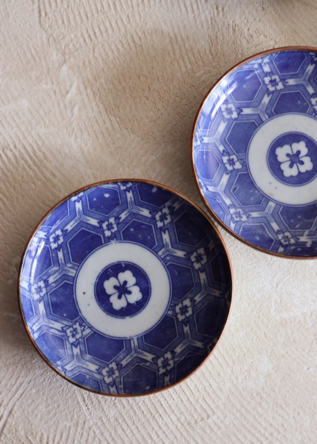 染付印判亀甲・丸に花菱紋様16cm皿 5枚組 取り皿 盛皿 中皿 プレート