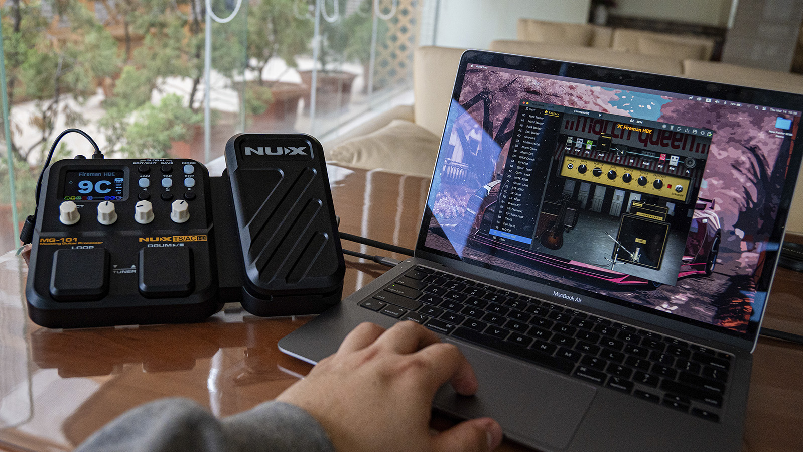 Nux MG-101 Multieffect for electric guitar