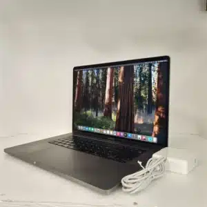 MacBook Pro A2141が129,800円！メモリ64GB搭載!｜【PC堂 ウイング