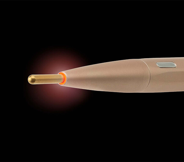 EMS」×「健光浴®」押してほぐす、ツボケア】「LEDプッシュスティック