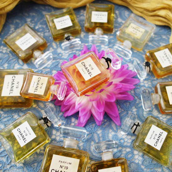 No.19 / ナンバー19